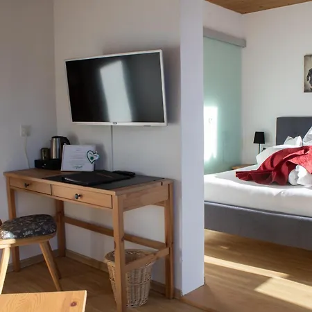 Aparthotel Boutiquehotel Zomm In Seefeld 3*