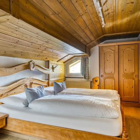 Boutiquehotel Zomm In Seefeld 3*