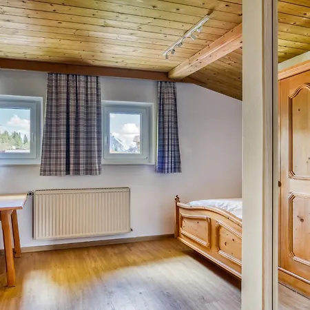 Aparthotel Boutiquehotel Zomm In Seefeld 3*
