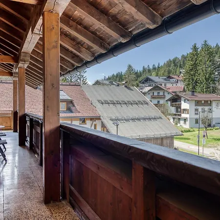Boutiquehotel Zomm In Seefeld Aparthotel