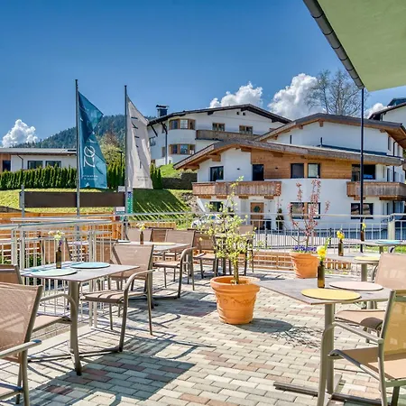 Boutiquehotel Zomm In Seefeld 3*