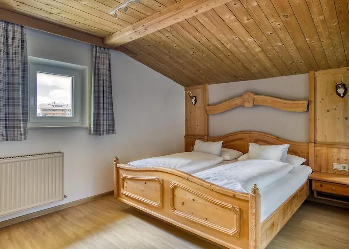 Boutiquehotel Zomm In Seefeld Hotel apartamentowy