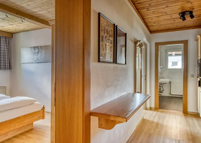 Boutiquehotel Zomm In Seefeld Aparthotel