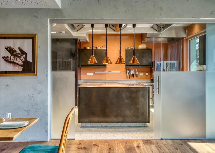 Hotel apartamentowy Boutiquehotel Zomm In Seefeld 4*