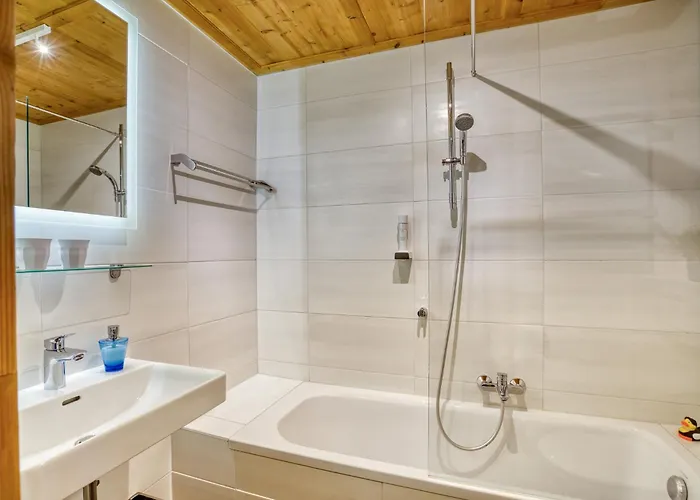 Boutiquehotel Zomm In Seefeld Aparthotel