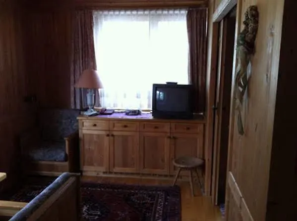 Boutiquehotel Zomm In Seefeld Aparthotel