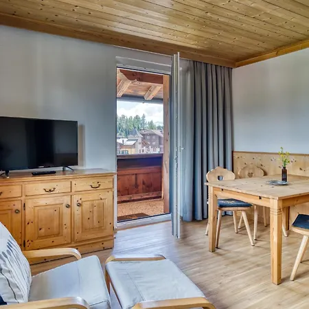 Boutiquehotel Zomm In Seefeld 4*