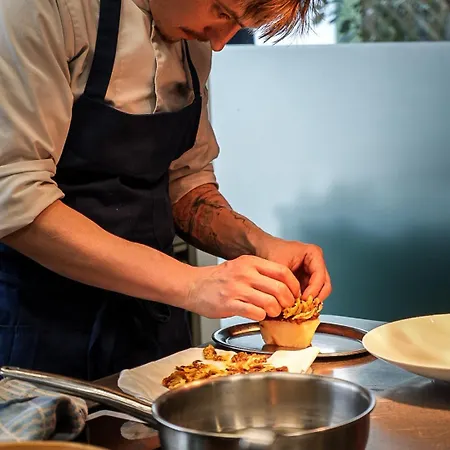 Aparthotel Boutiquehotel Zomm In Seefeld 4*